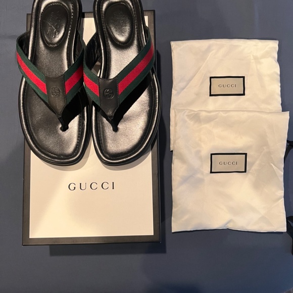 Gucci Men’s web and leather thong sandal main image 2